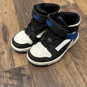 Puma Kids Sneakers - Black, White, and Blue